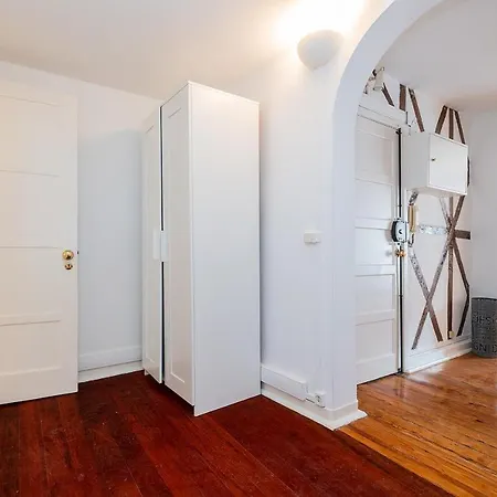 Rustic Charm In Principe Real Apartman *