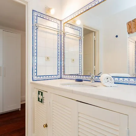 Rustic Charm In Principe Real