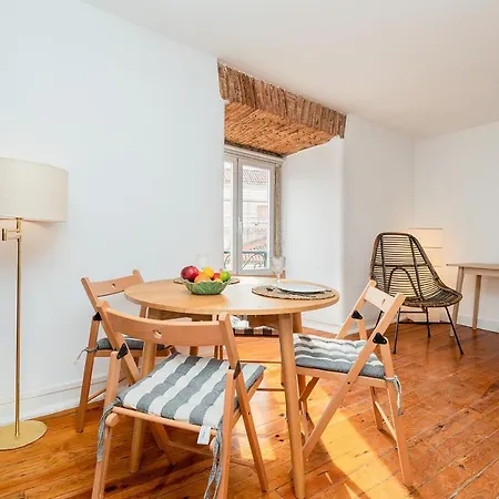 Rustic Charm In Principe Real Apartman Lisboa